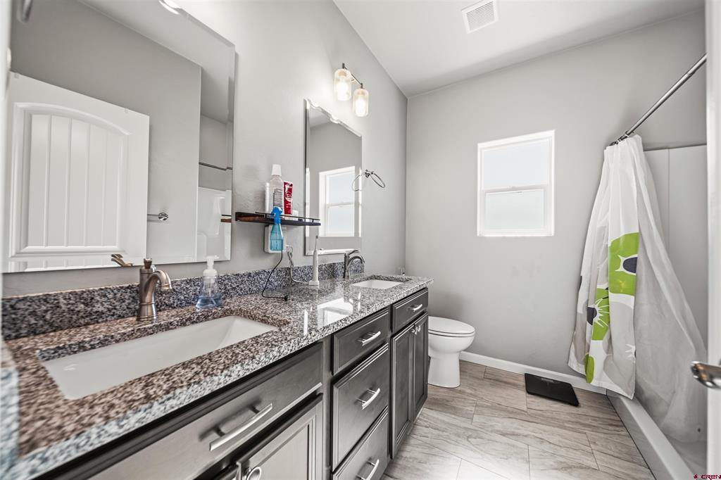 1430 Fivemile Creek Avenue Montrose CO 81401