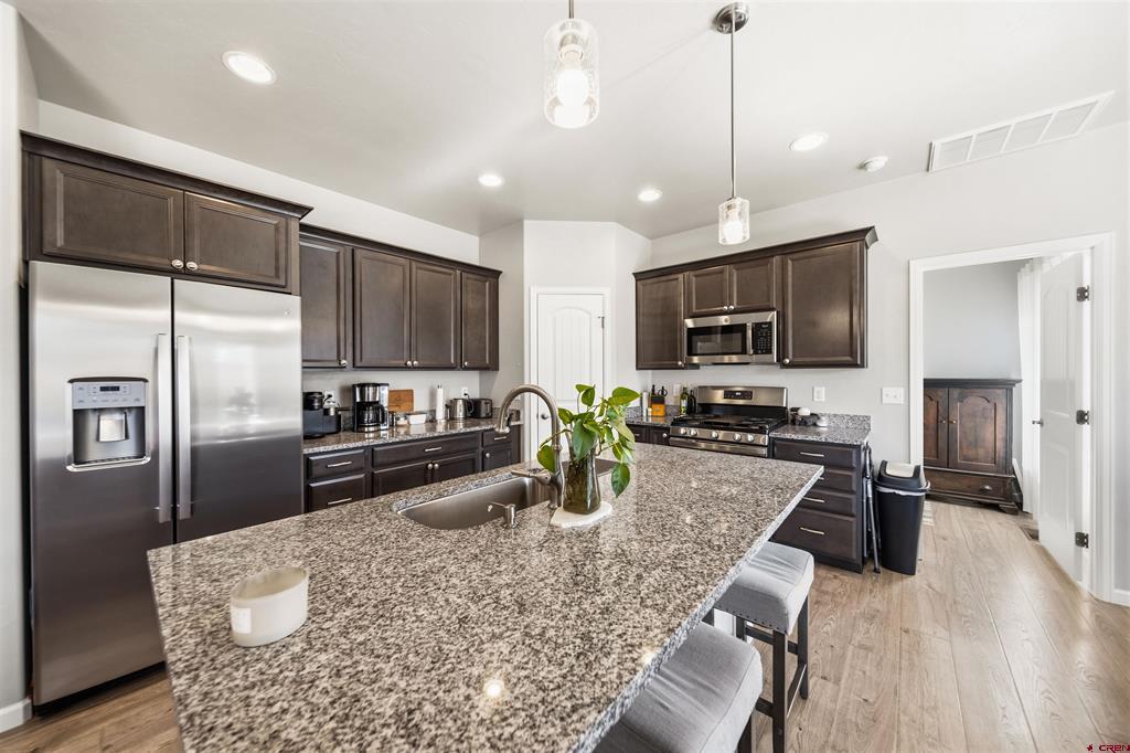 1430 Fivemile Creek Avenue Montrose CO 81401