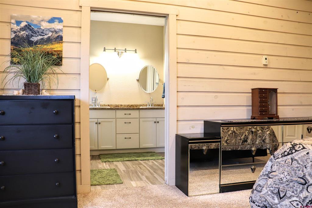 909 S 10th Street Montrose CO 81401