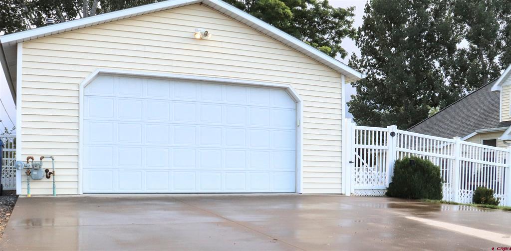 909 S 10th Street Montrose CO 81401