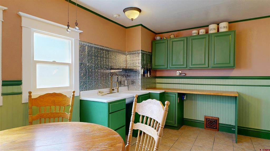 238 S 2nd Street Montrose CO 81401
