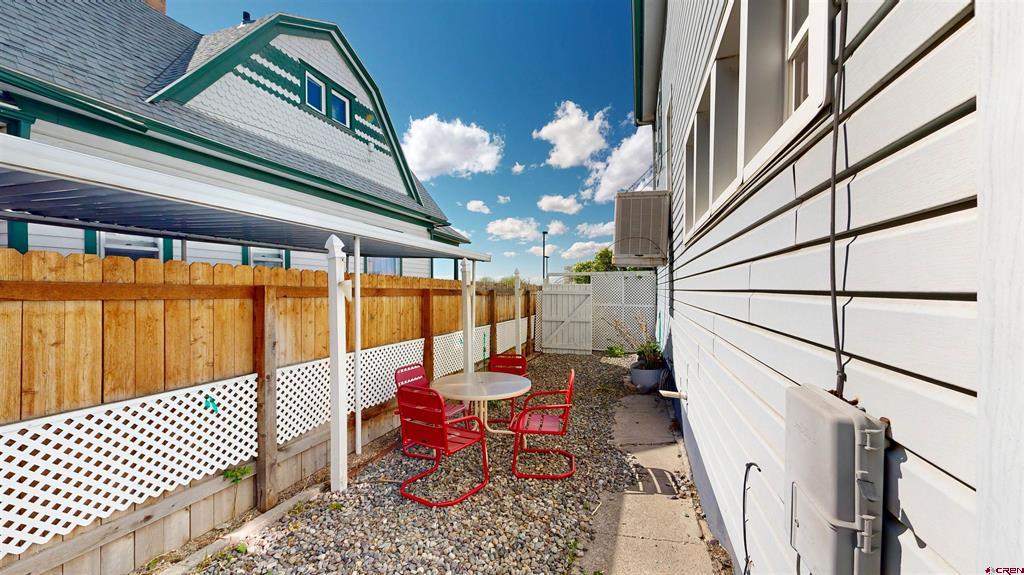 238 S 2nd Street Montrose CO 81401