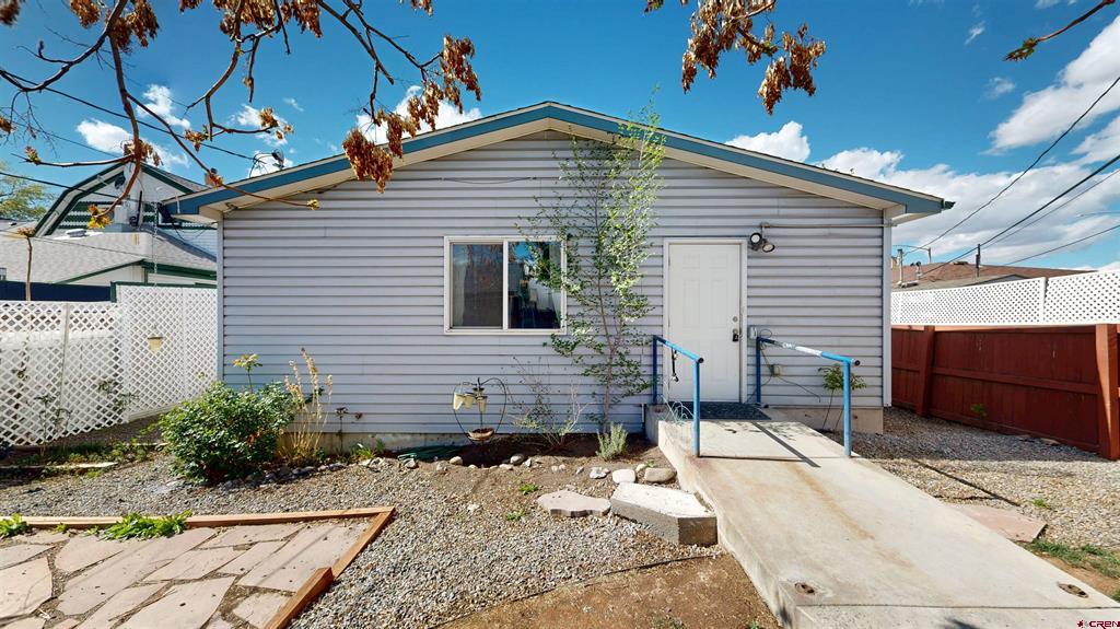 238 S 2nd Street Montrose CO 81401