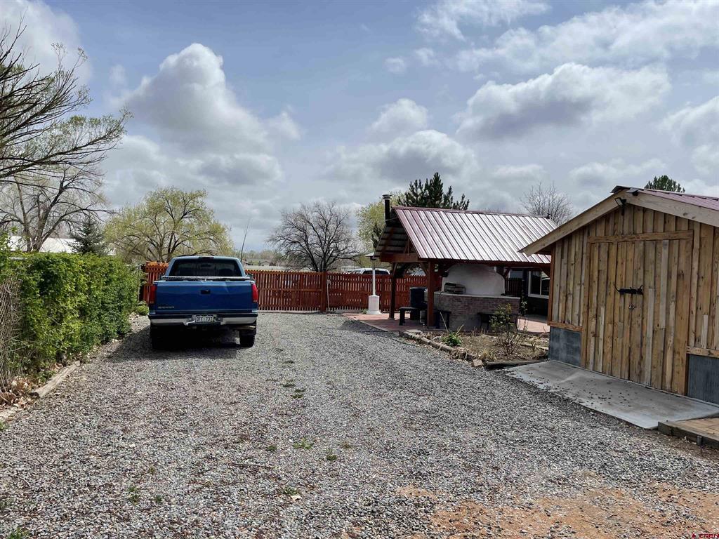 13467 L Road Montrose CO 81403