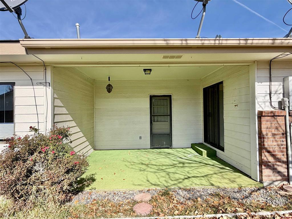 2144 Stratford Drive Montrose CO 81401