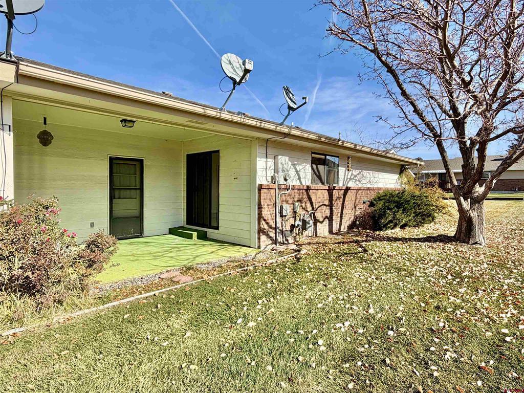 2144 Stratford Drive Montrose CO 81401