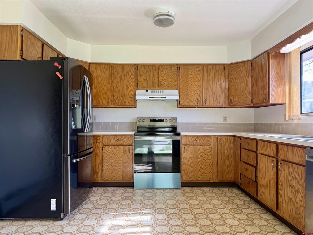 2144 Stratford Drive Montrose CO 81401