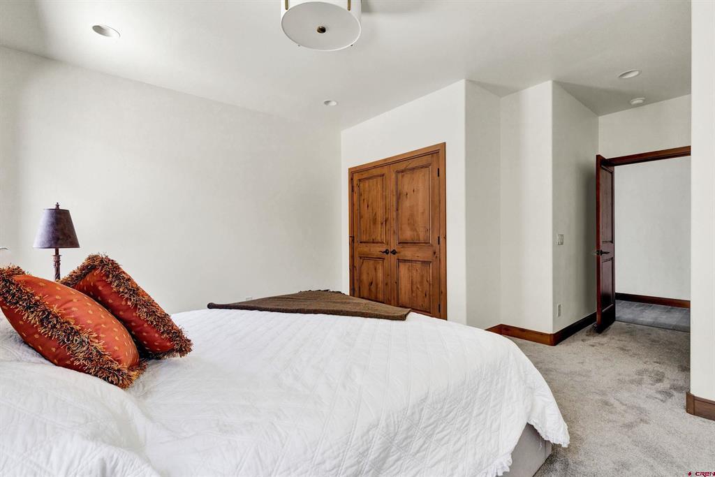 2536 Bridges Circle Montrose CO 81401
