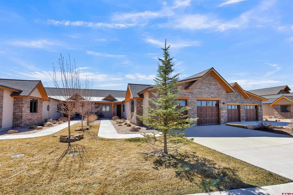 2536 Bridges Circle Montrose CO 81401