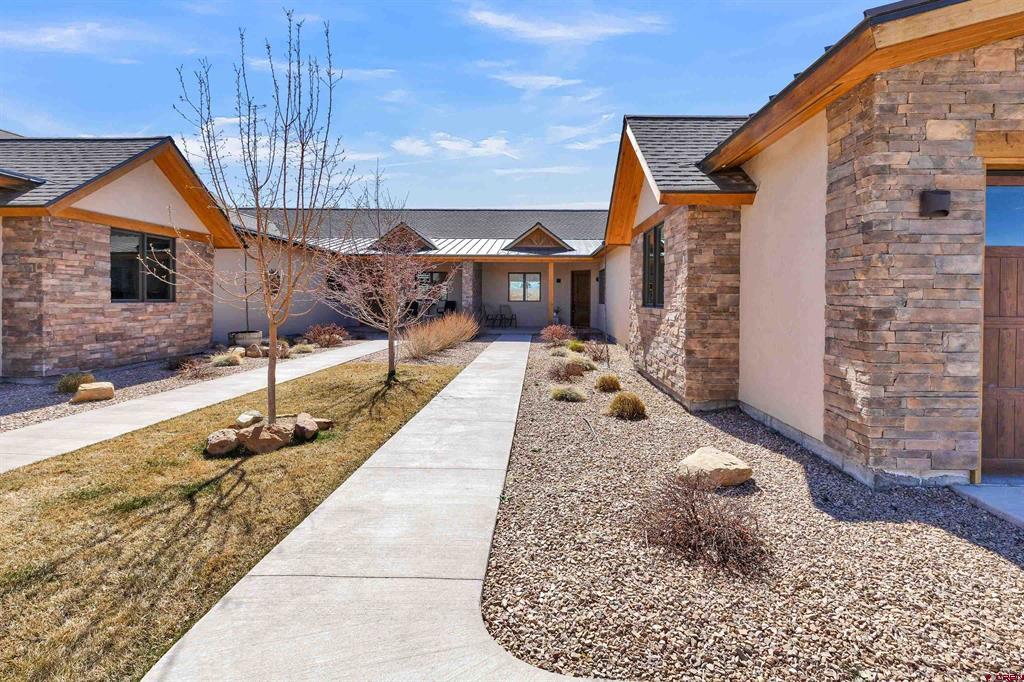2536 Bridges Circle Montrose CO 81401