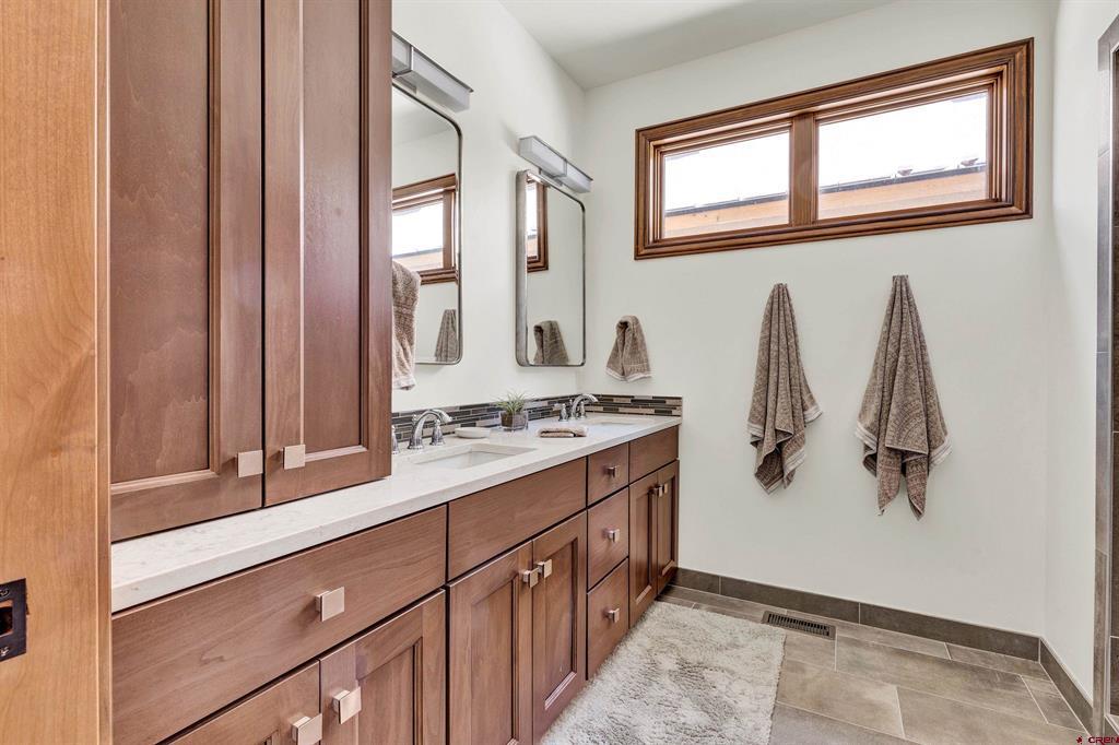 2536 Bridges Circle Montrose CO 81401