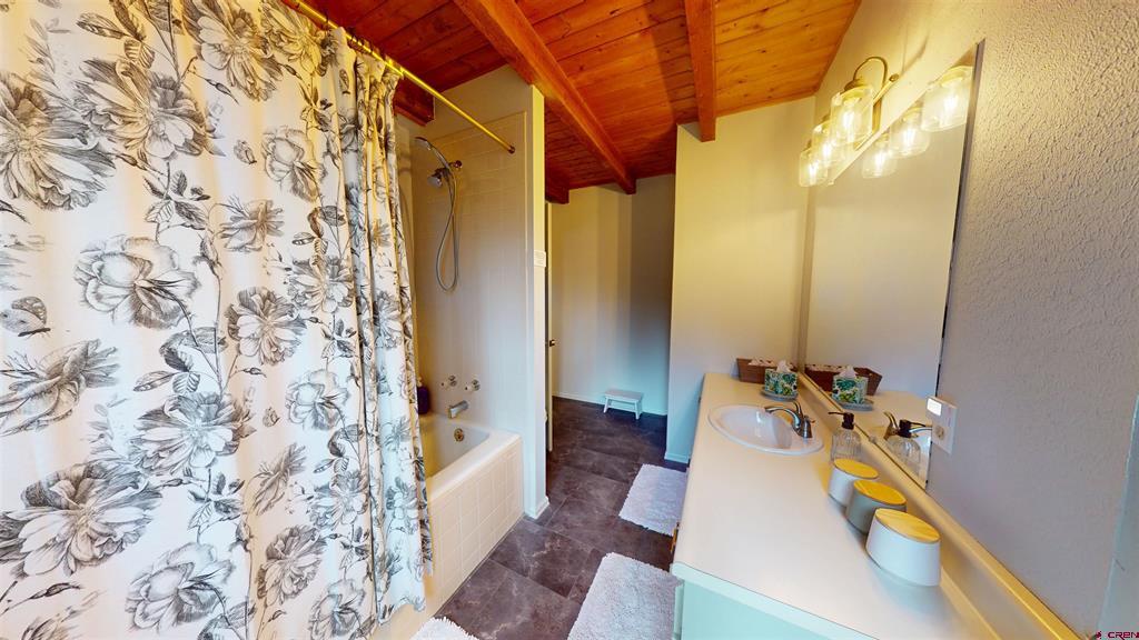 650 Hinsdale County Road 33 Lake City CO 81235