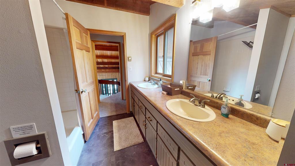 650 Hinsdale County Road 33 Lake City CO 81235