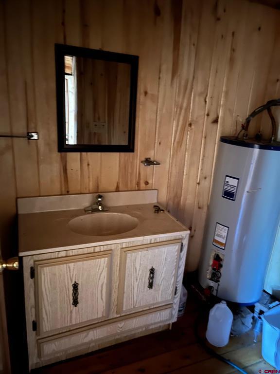 114 & 116 Meadowbrook Park Creede CO 81130