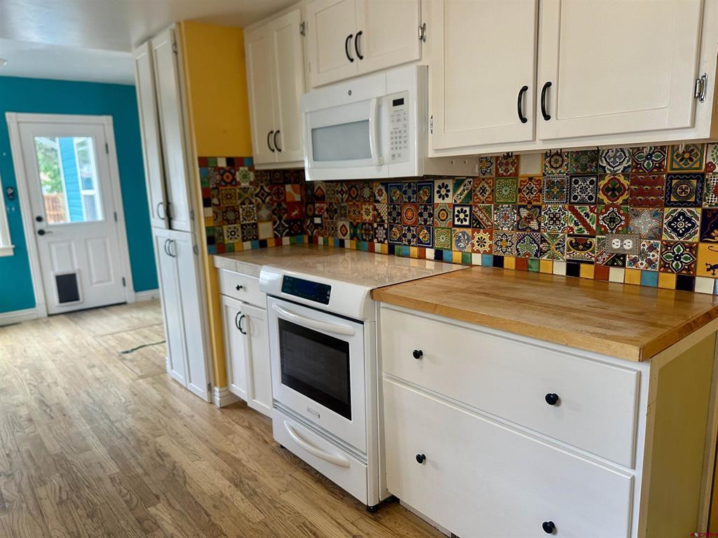 1127 S 3rd Street Montrose CO 81401