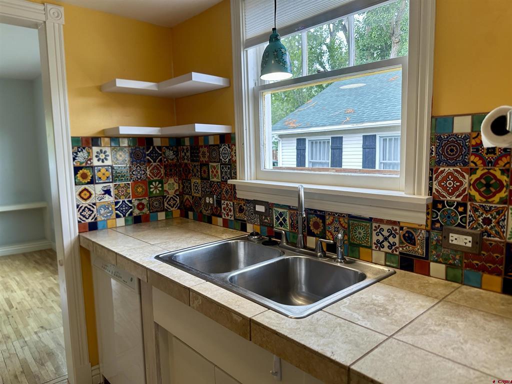 1127 S 3rd Street Montrose CO 81401
