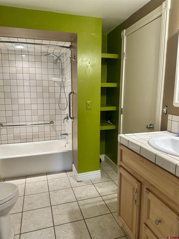 1127 S 3rd Street Montrose CO 81401