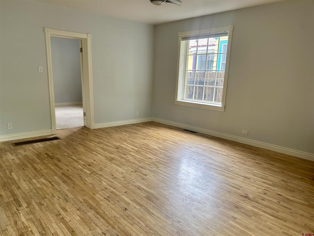 1127 S 3rd Street Montrose CO 81401