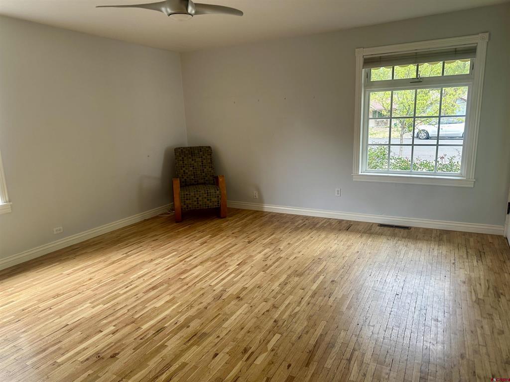 1127 S 3rd Street Montrose CO 81401