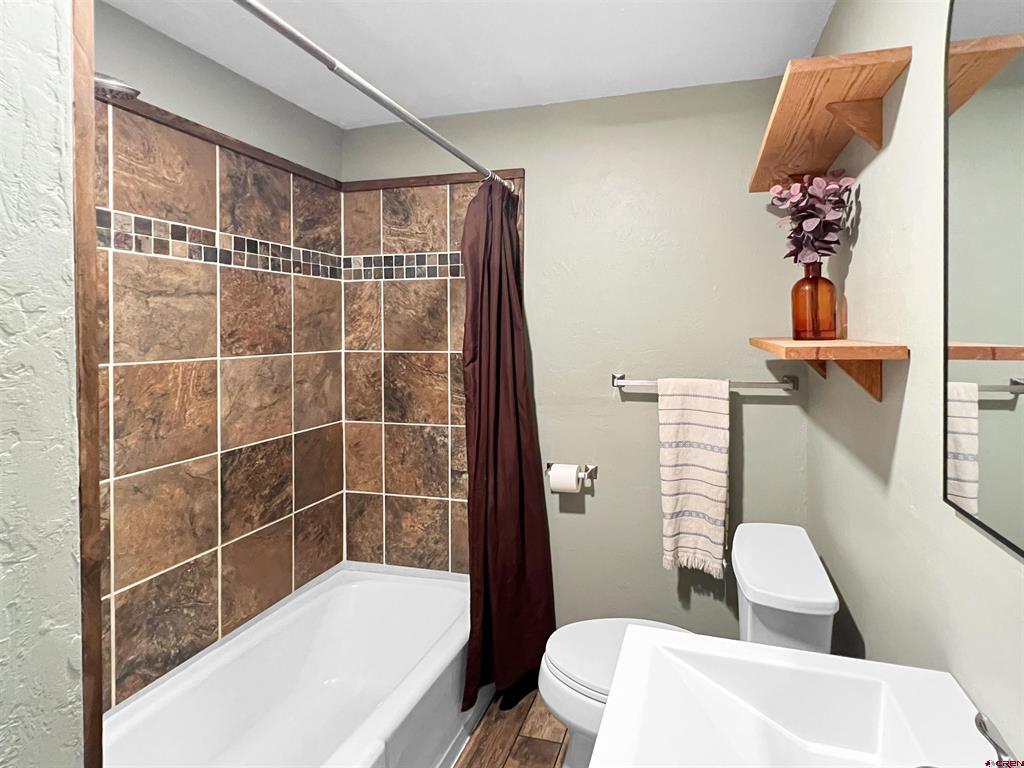 1002 E Carpenter Street Cortez CO 81321