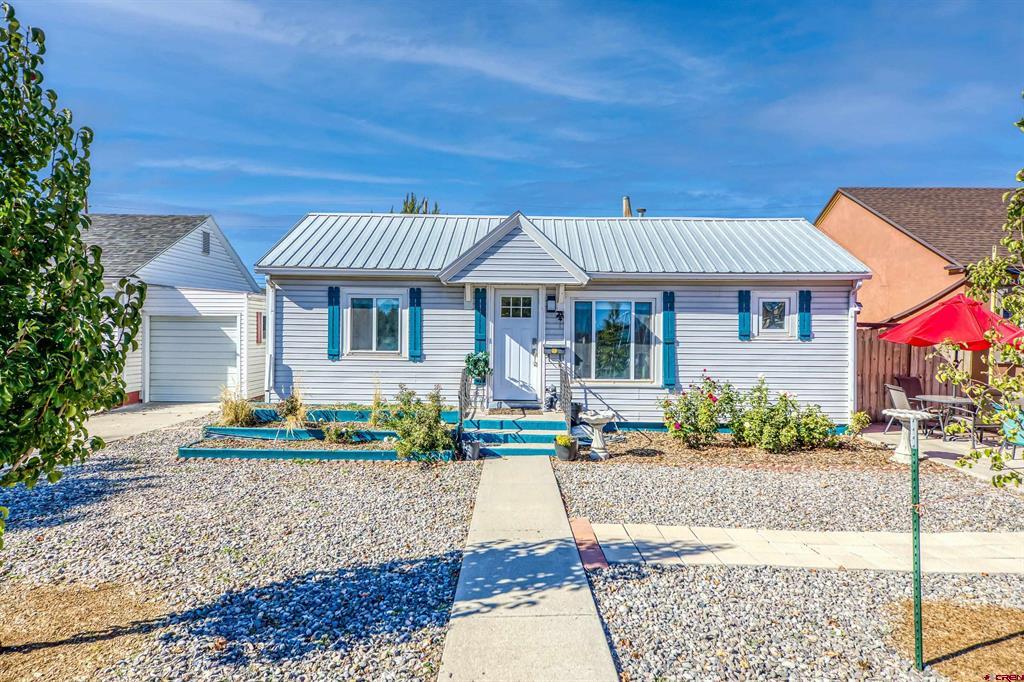 1037 N 1st Street Montrose CO 81401