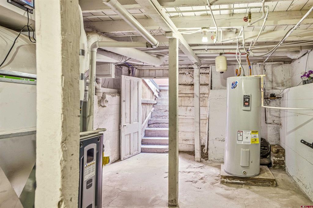 1037 N 1st Street Montrose CO 81401