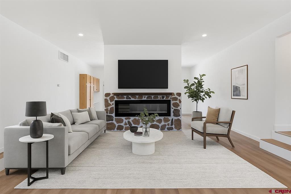 598 S East Street Bayfield CO 81122