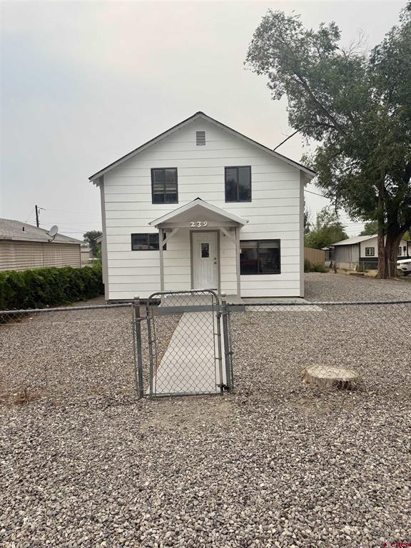 239 W North 1st Street Montrose CO 81401