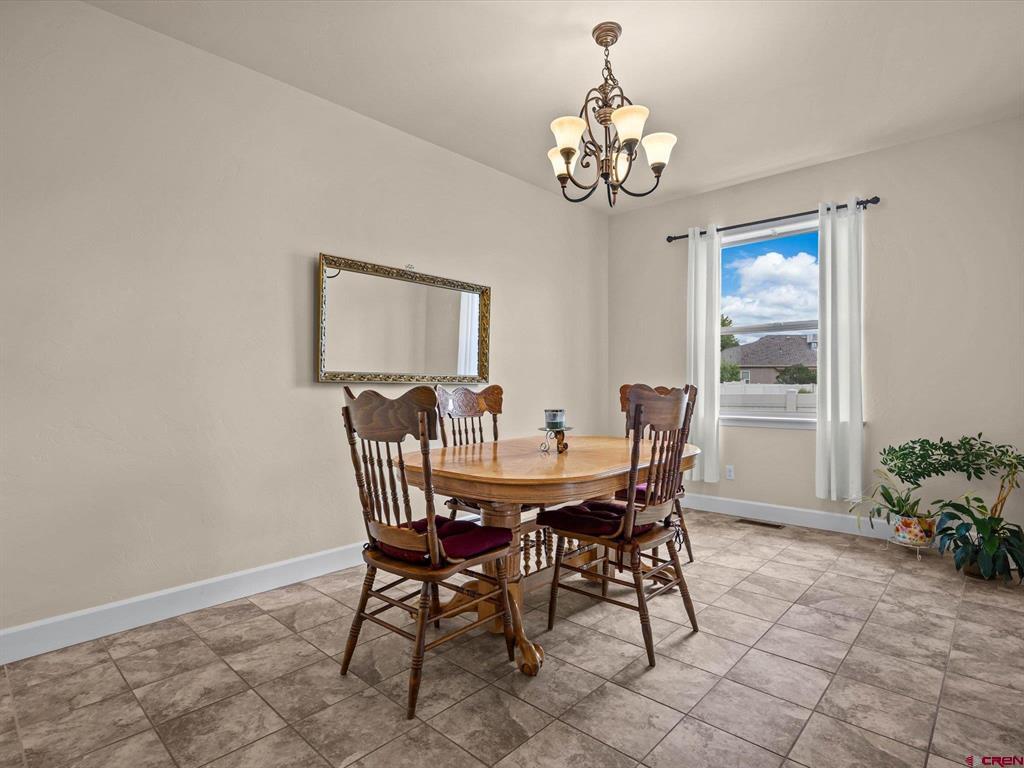 2842 Outlook Road Montrose CO 81401