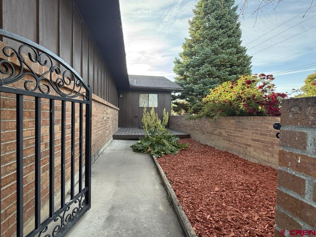 1119 Phillips Court Montrose CO 81401