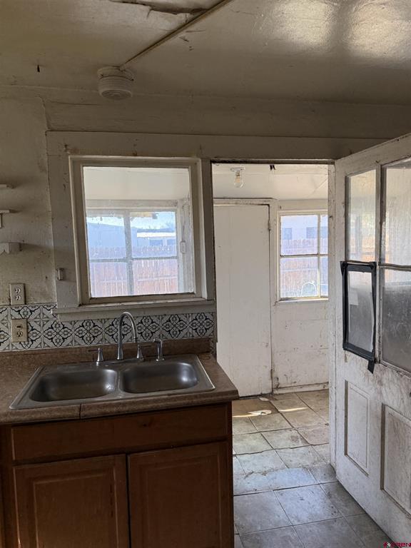 326 W Main Street Montrose CO 81401