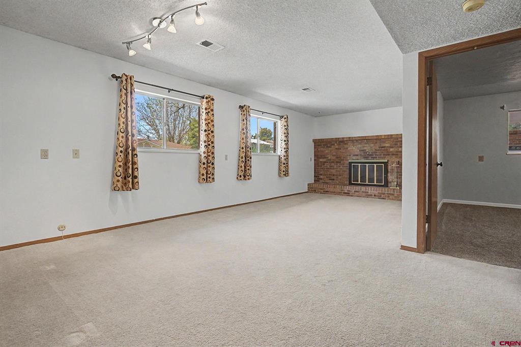 1227 Sherwood Drive Montrose CO 81401