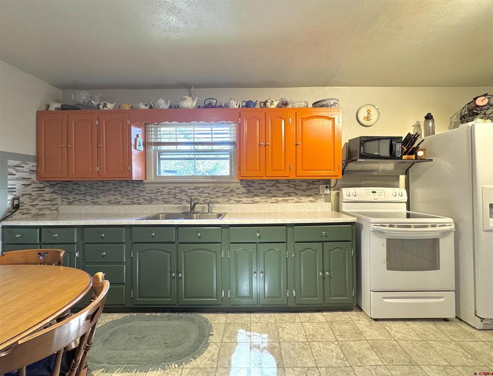 302 Bell Avenue Alamosa CO 81101