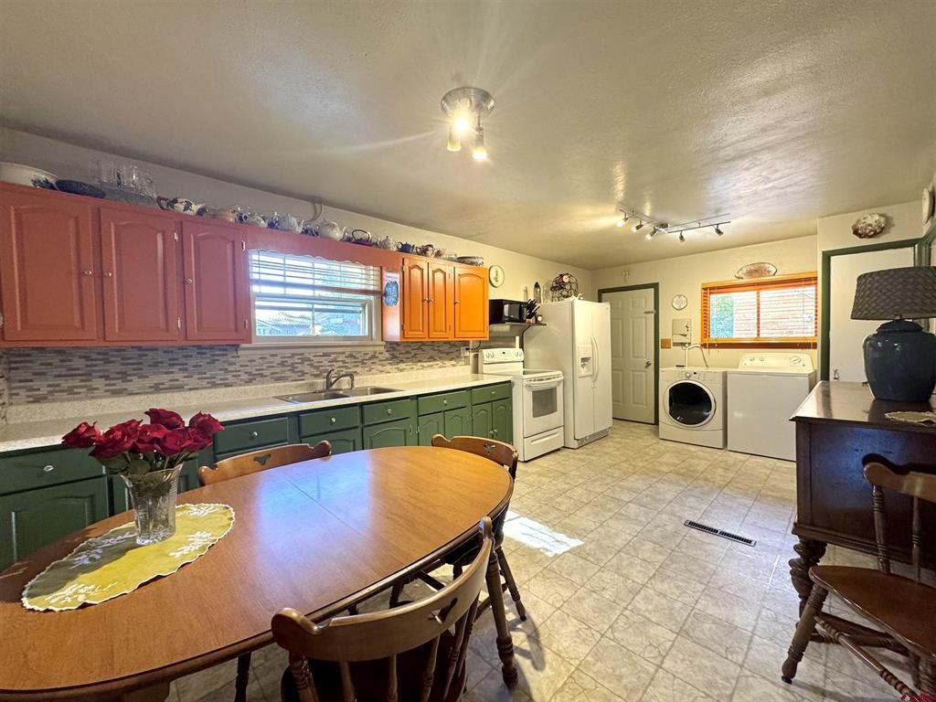 302 Bell Avenue Alamosa CO 81101