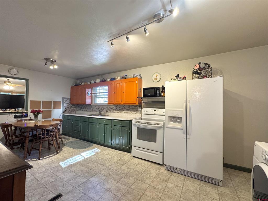 302 Bell Avenue Alamosa CO 81101