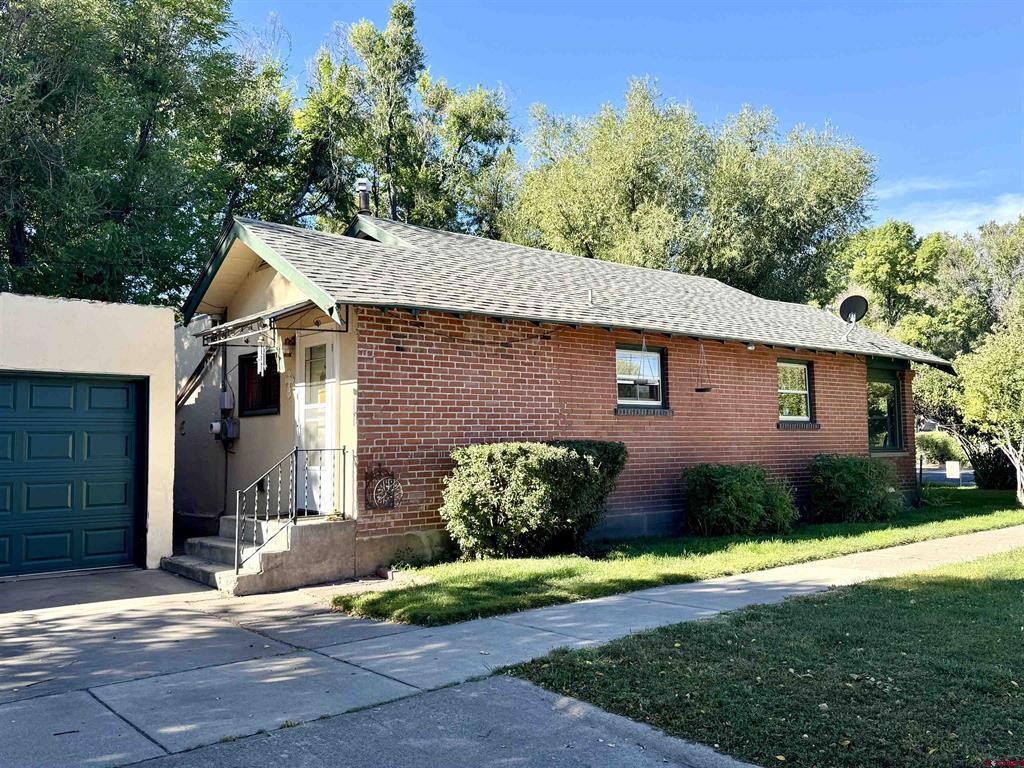 302 Bell Avenue Alamosa CO 81101