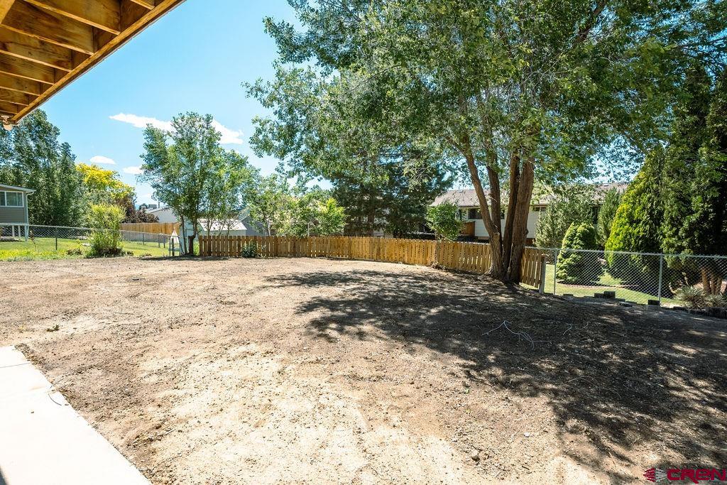 1426 Manchester Drive Montrose CO 81401