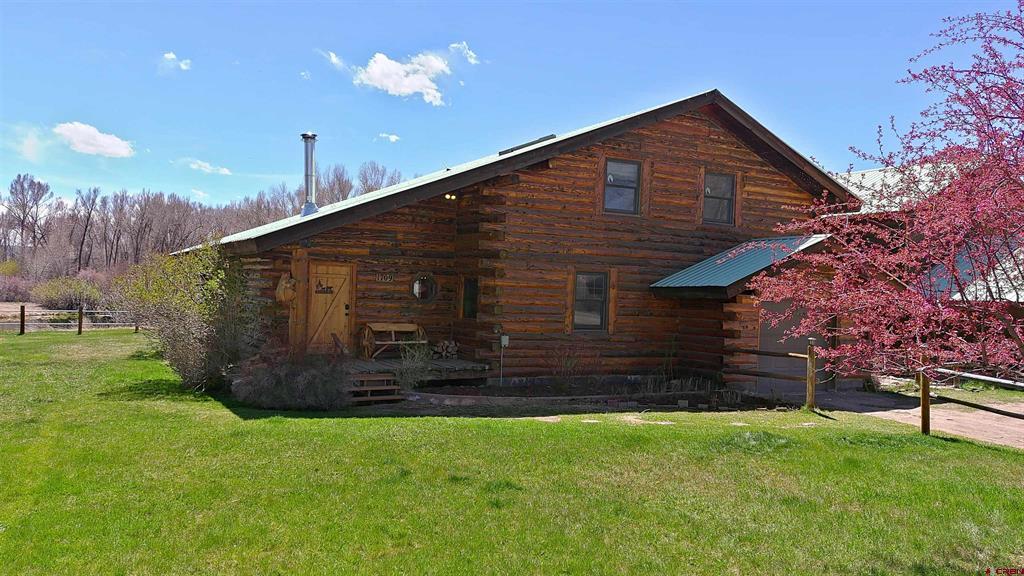 1709 W Tomichi Avenue Gunnison CO 81230