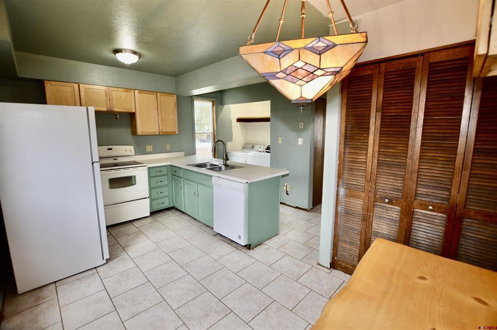 1005 W Denver Avenue Gunnison CO 81230