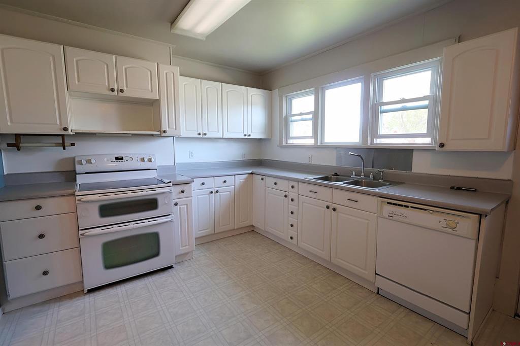 1302 State Avenue Alamosa CO 81101