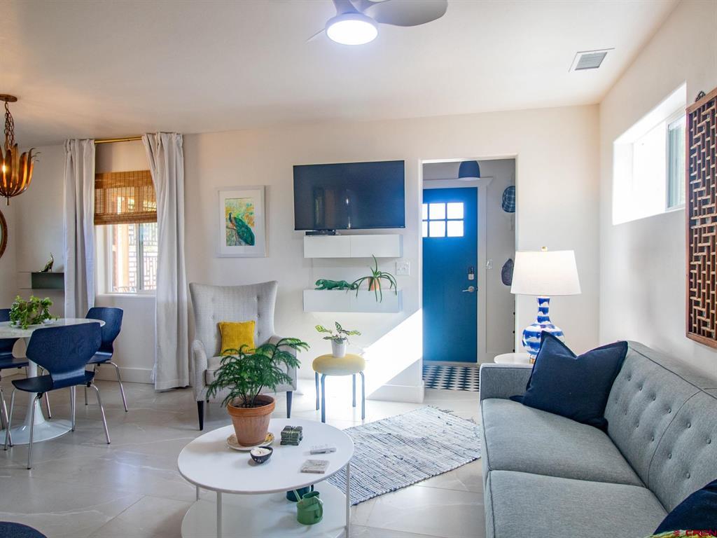 937 S 10th Street Montrose CO 81401