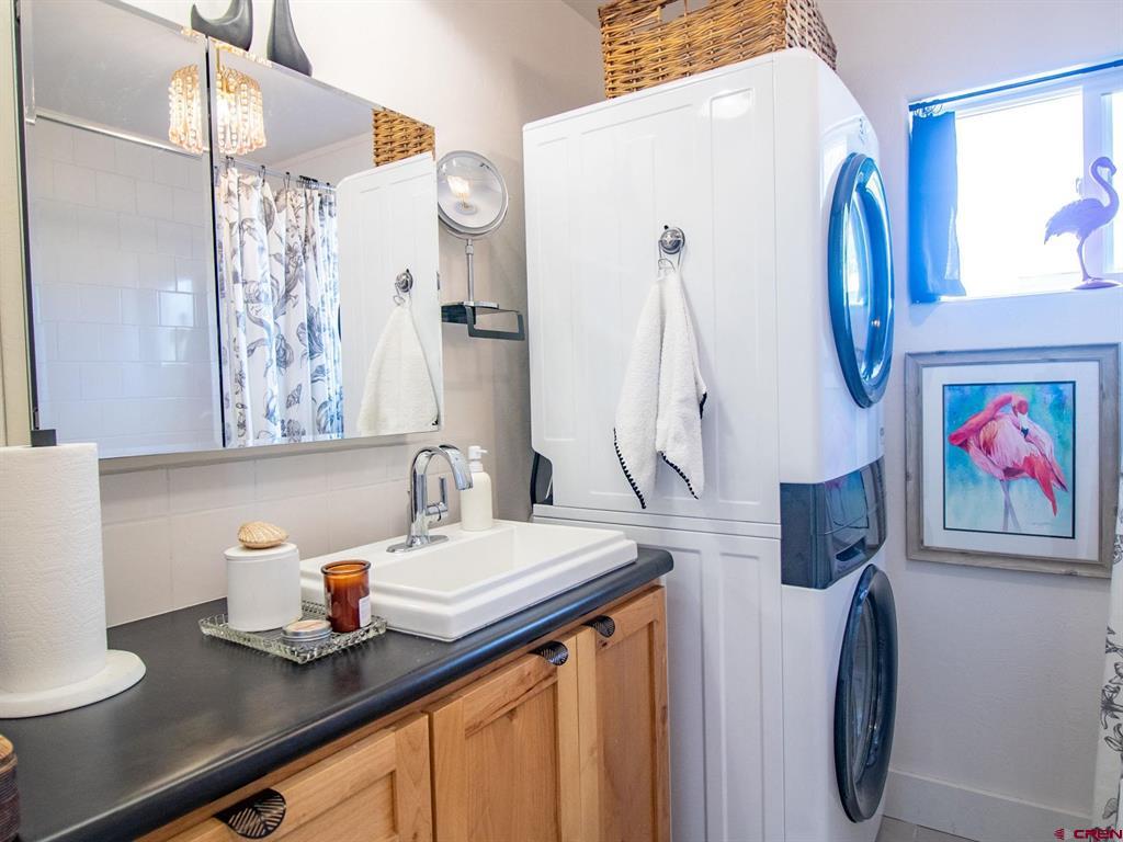 937 S 10th Street Montrose CO 81401