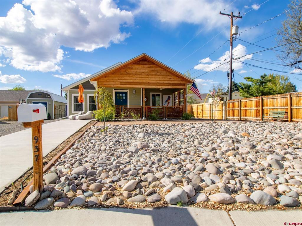 937 S 10th Street Montrose CO 81401
