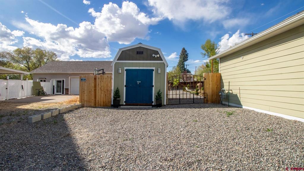 937 S 10th Street Montrose CO 81401