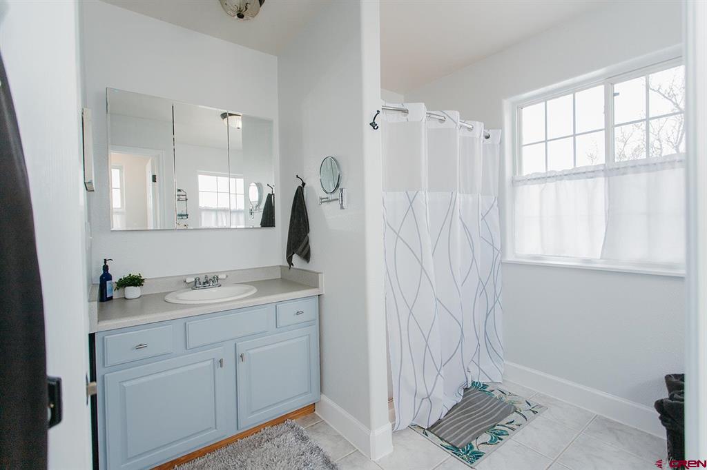 12817 6100 Road Montrose CO 81403