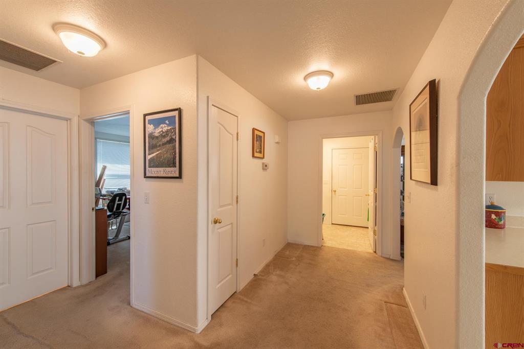 2753 Country Club Way Montrose CO 81401