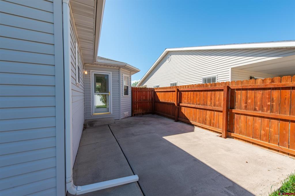 2753 Country Club Way Montrose CO 81401