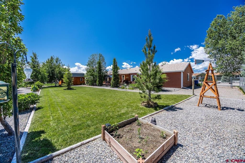 633 Golden Drive Montrose CO 81401