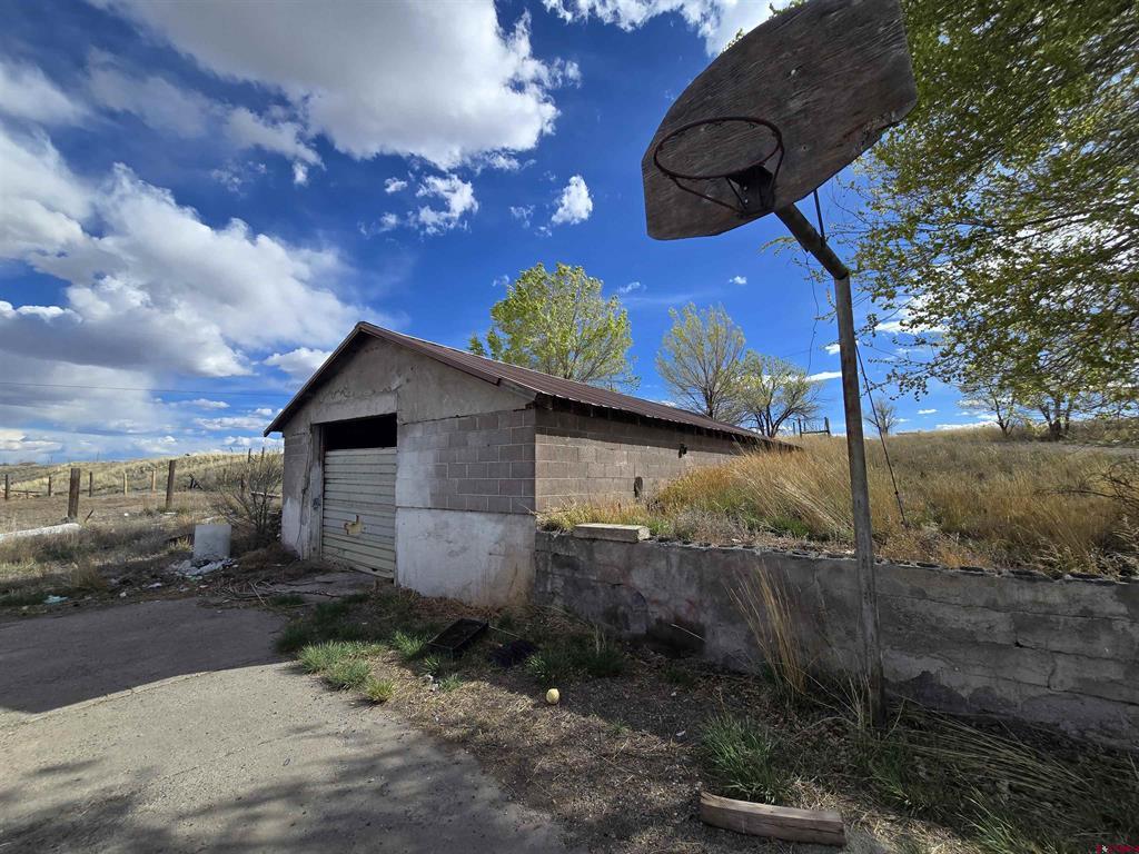 330 Manzanares Lane Monte Vista CO 81144