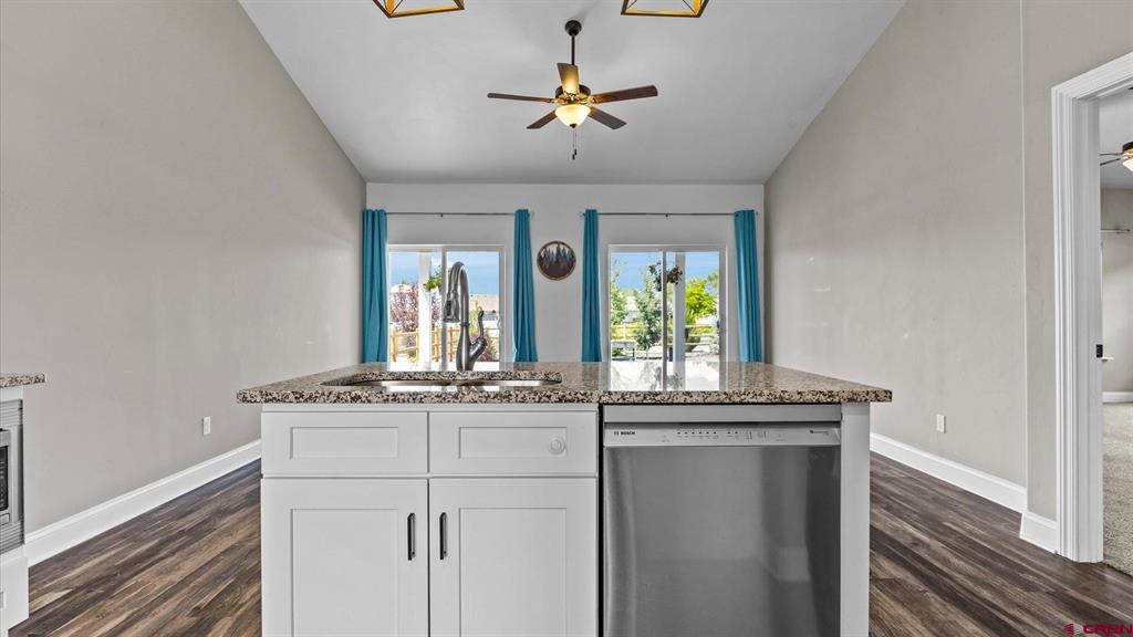 2113 Market Street Montrose CO 81401